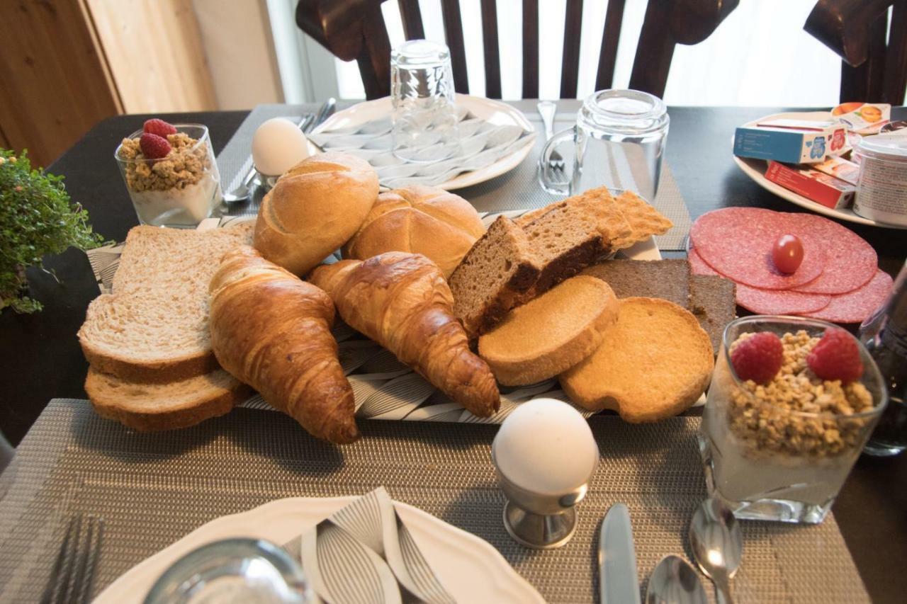 Bed En Breakfast Uitrust Lauwerzijl Ngoại thất bức ảnh