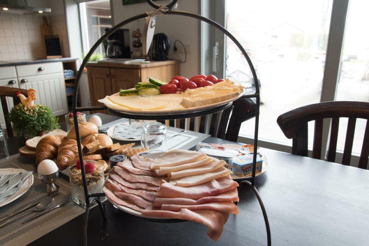 Bed En Breakfast Uitrust Lauwerzijl Ngoại thất bức ảnh
